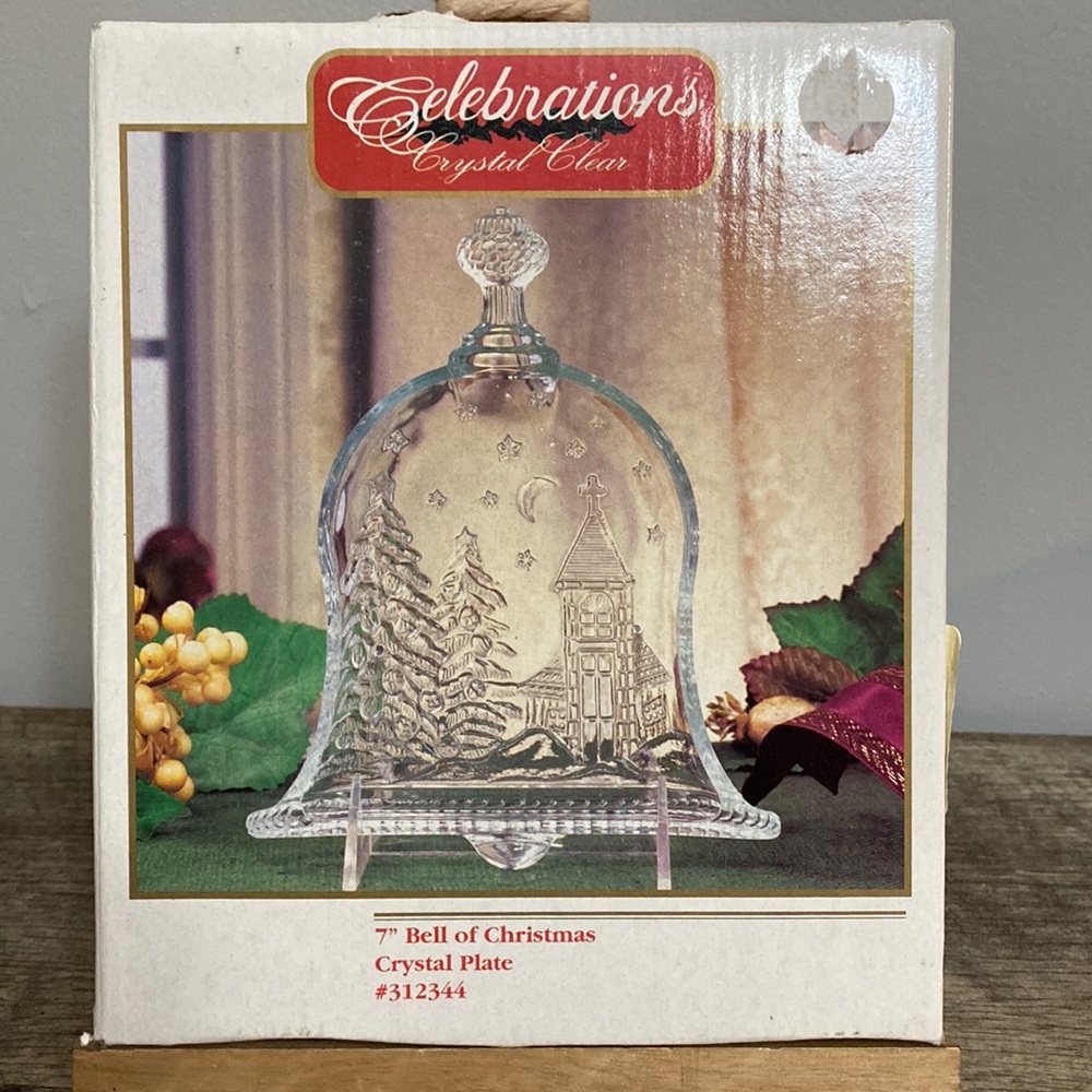 Celebrations Crystal Clear 7”Bell of Christmas Crystal Plate New!